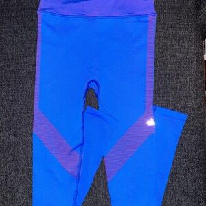 Women ALO Yoga Blue and Pink Leggings